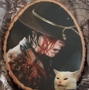 Meet your Posher, Crystal